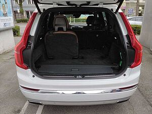 Volvo  Inscription Expression Recharge Plug-In Hyb