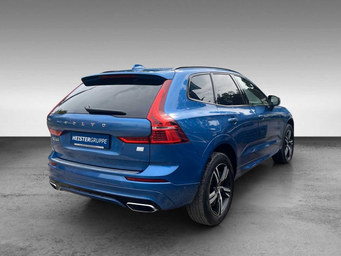 Volvo  T8 R-Design Recharge Plug-In Hybrid AWD