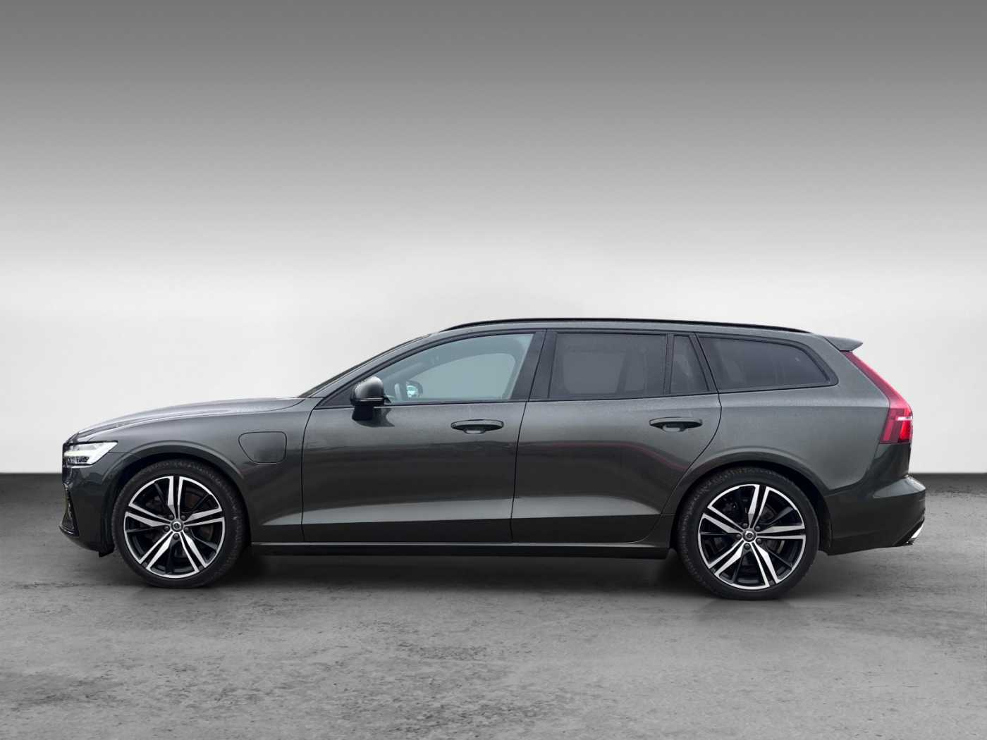 Volvo  T6 AWD Recharge Geartronic R-Design