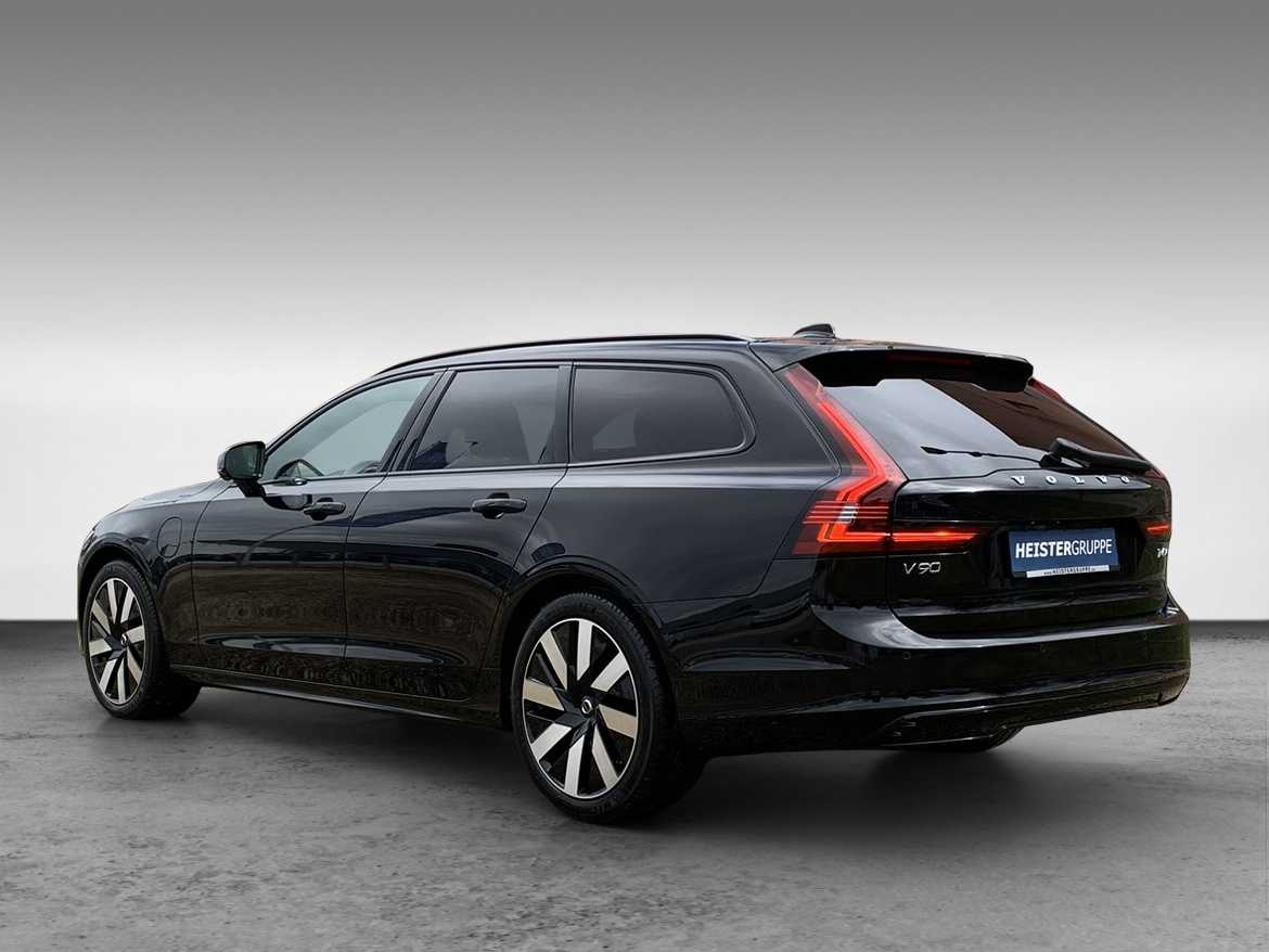 Volvo  T6 Plus Dark AWD+Head-up-Display+360°+