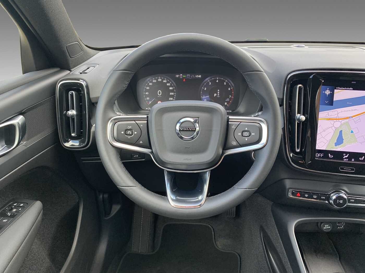 Volvo  T2 Core