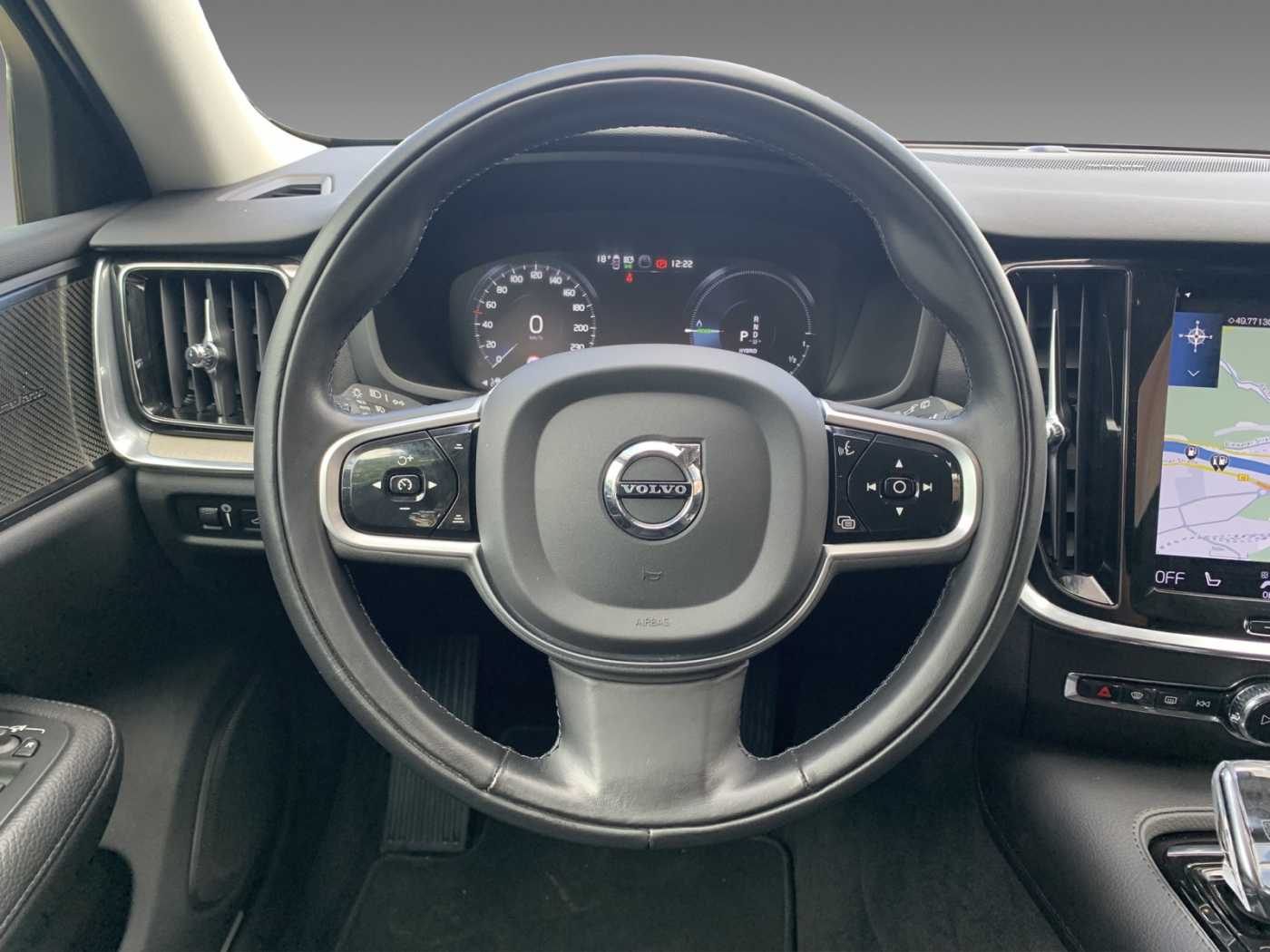 Volvo  T6 Plus Bright+Winter+Pilot+HK