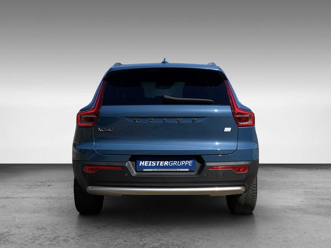 Volvo  T4 Core+Winter+PDC+Kamera