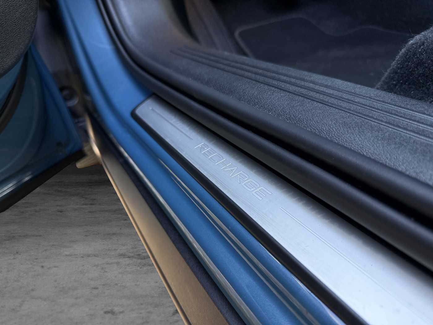 Volvo  T4 Core+Winter+PDC+Kamera