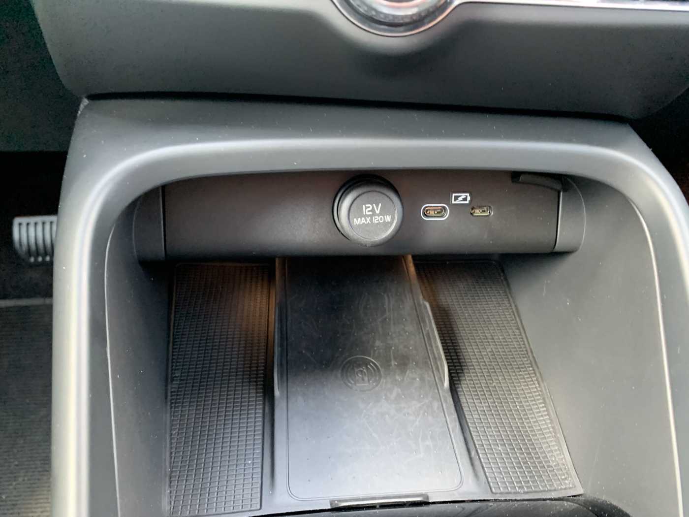 Volvo  Recharge Twin Motor Ultimate