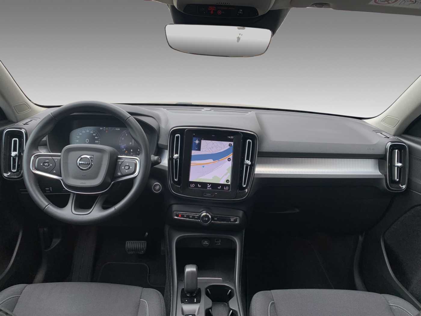 Volvo  B4 Momentum Pro AWD +WinterPaket