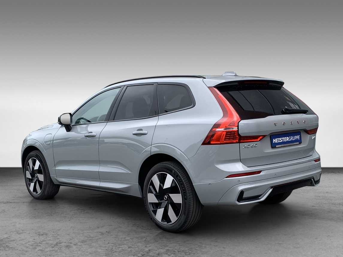 Volvo  T8 Ultra Dark AWD+BW+Massage+360°