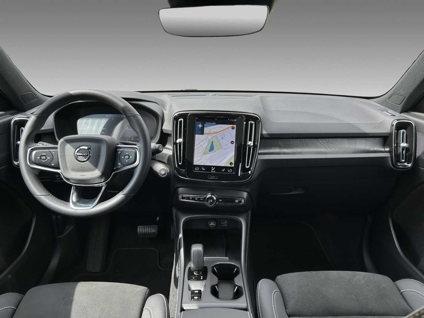 Volvo  T4 Core+Winter+PDC