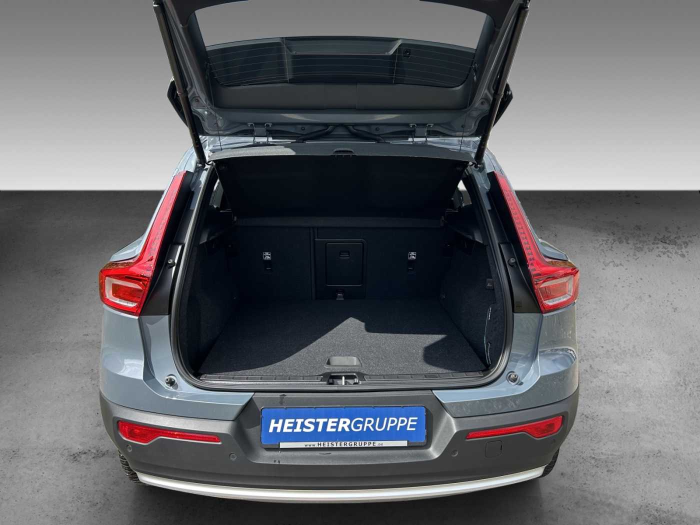 Volvo  T4 Core+Winter+PDC