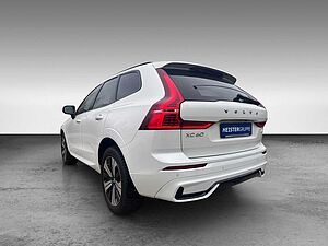 Volvo  T6 AWD Plus Dark +19''+Licht-Paket+Winter