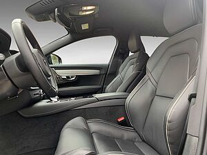 Volvo  T6 Plus Dark AWD+Head-up-Display+360°+