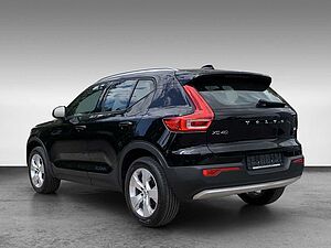 Volvo  T2 Momentum Pro+Voll-LED+Harman Kardon+AHK+
