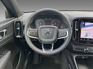 Volvo  T2 Core
