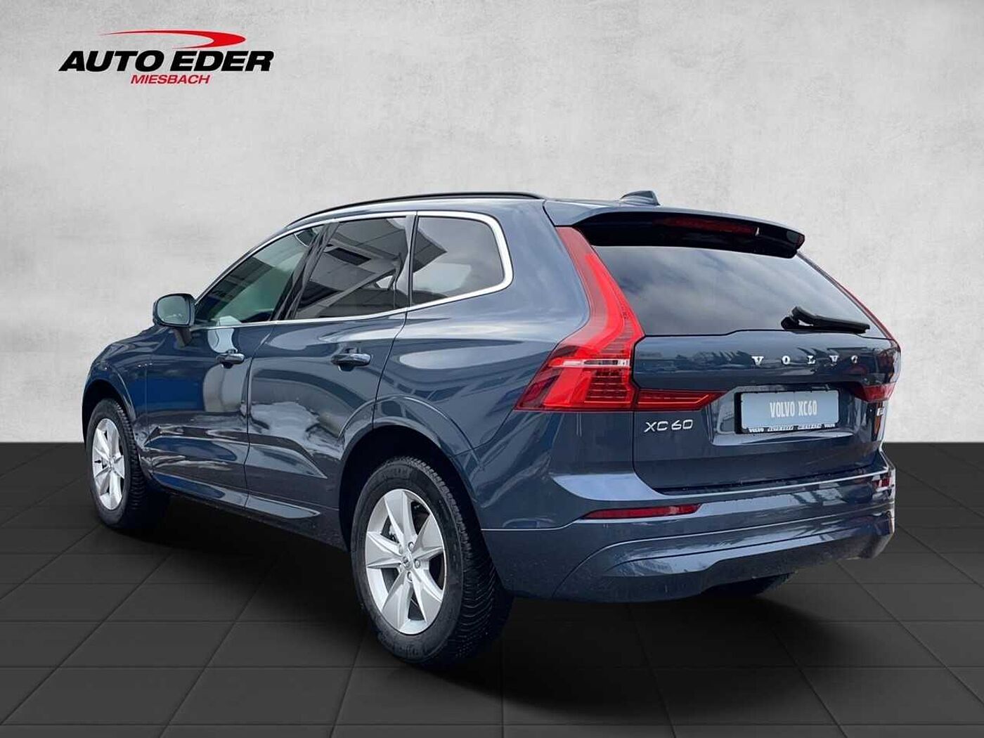 Volvo  XC 60 Core 2WD Bluetooth Navi LED Klima Einparkhilfe el. Fenster