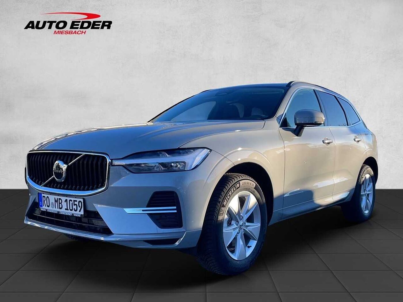 Volvo  XC 60 Core 2WD Bluetooth Navi LED Klima Einparkhilfe el. Fenster