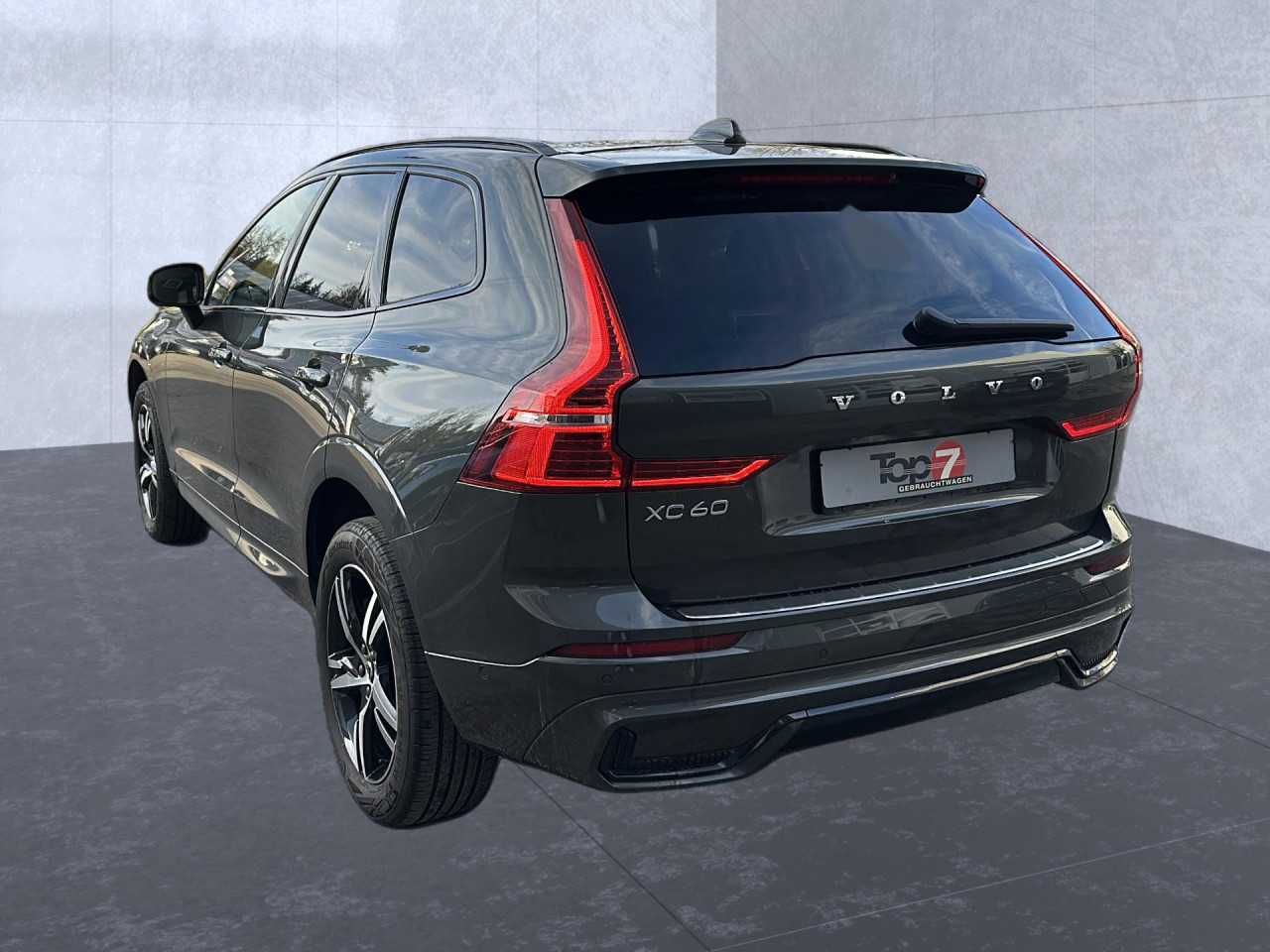 Volvo  XC 60 R Design 2WD Bluetooth Navi LED Klima Einparkhilfe el. Fenster