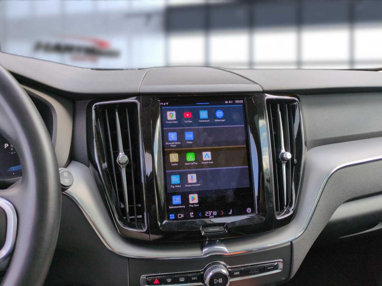 Volvo  XC60 Bluetooth Navi LED Vollleder Klima Einparkhilfe el. Fenster