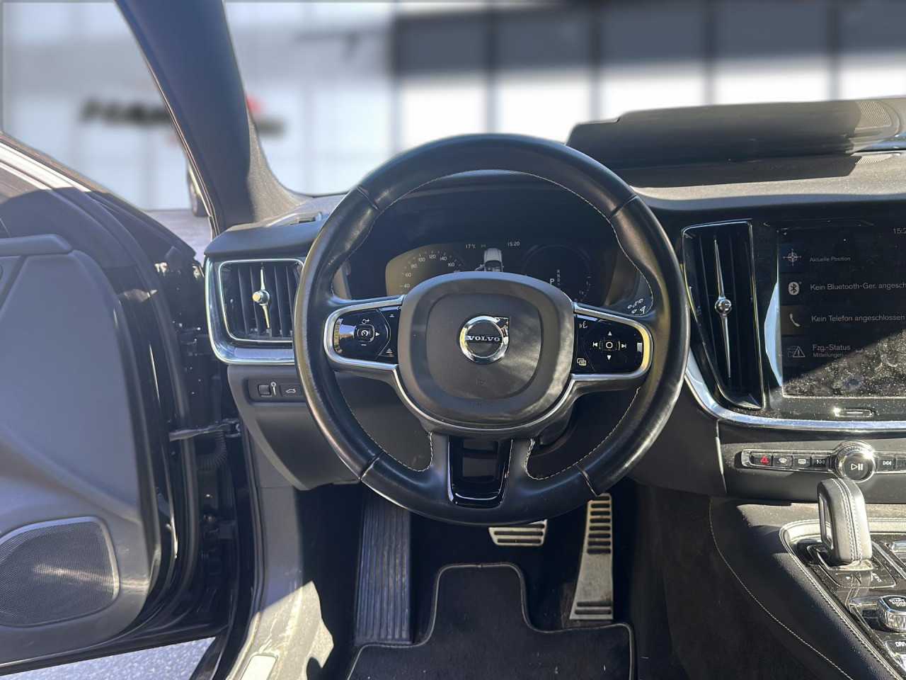 Volvo  Navi LED Klima Einparkhilfe el. Fenster