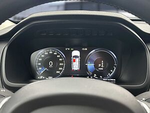 Volvo  XC90 Bluetooth Navi LED Vollleder Klima Einparkhilfe el. Fenster