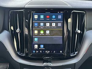 Volvo  XC 60 R Design 2WD Bluetooth Navi LED Klima Einparkhilfe el. Fenster