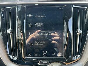 Volvo  XC60 Head Up Display Navi Vollleder Standhzg Einparkhilfe el. Fenster