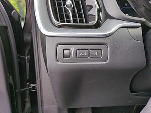 Volvo  XC60 Bluetooth Navi LED Vollleder Klima Einparkhilfe el. Fenster