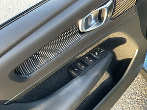 Volvo  XC 40 XC40 R Design AWD Bluetooth Navi LED Klima Einparkhilfe el. Fenster