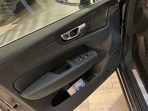 Volvo  XC 60 Ultimate Bright Recharge Plug-In Hybrid AWD Bluetooth Head Up Display Navi