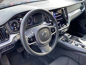 Volvo  V60 R Design Expression Recharge Plug-In Hybrid AW Bluetooth Navi LED Klima Einp