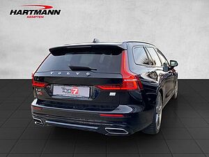 Volvo  V60 R Design Expression Recharge Plug-In Hybrid AW Bluetooth Navi LED Klima Einp