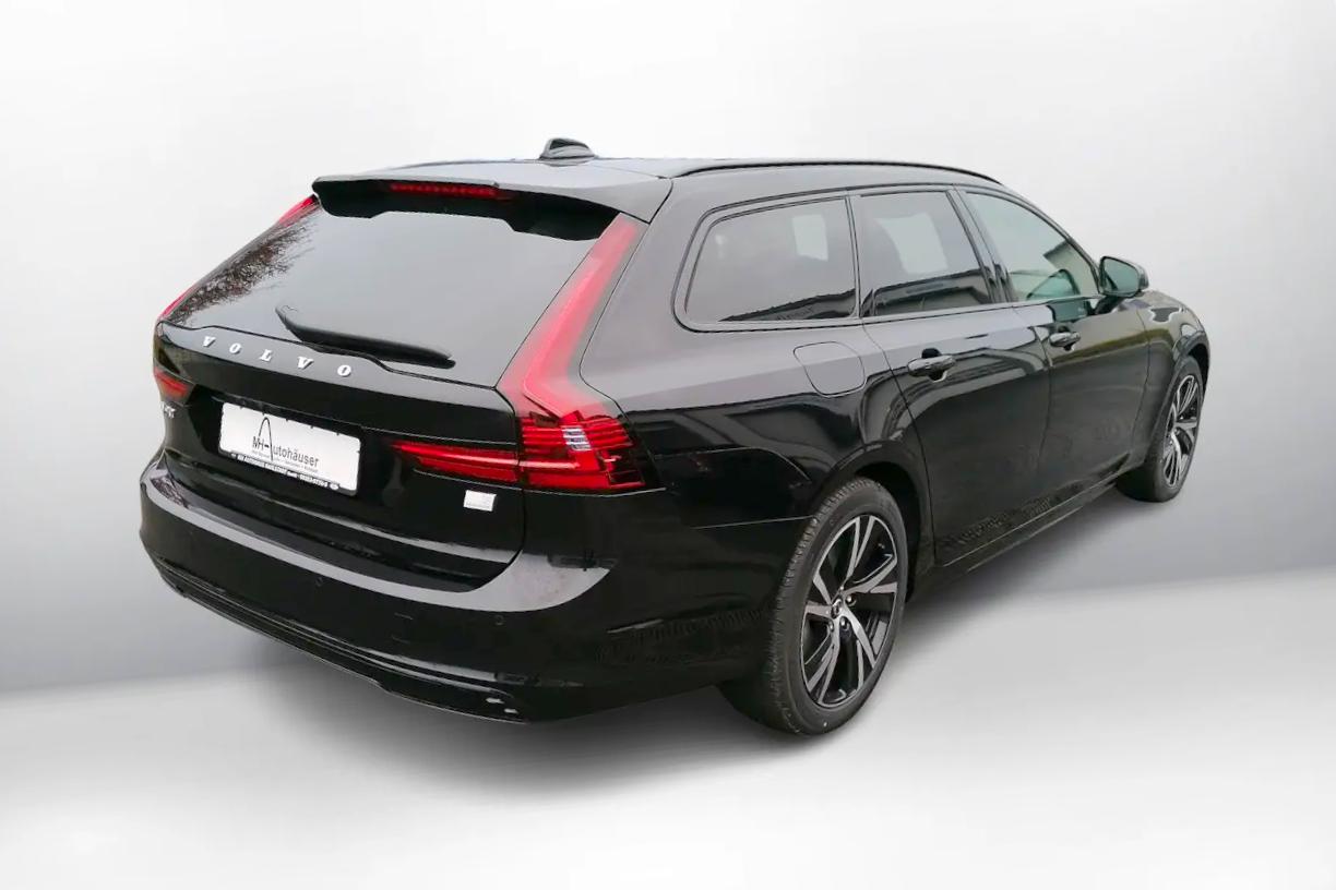 Volvo  T8 R Design Recharge Plug-In Hybrid Allrad