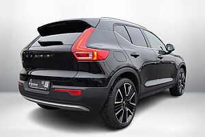 Volvo  Inscription Recharge Plug-In Hybrid 2WD