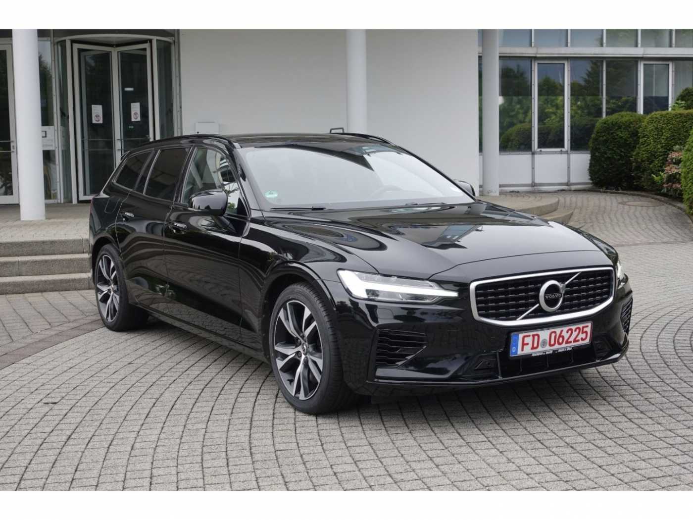 Volvo  T6 Twin Engine AWD R Design  /AHK/Winterp. /V
