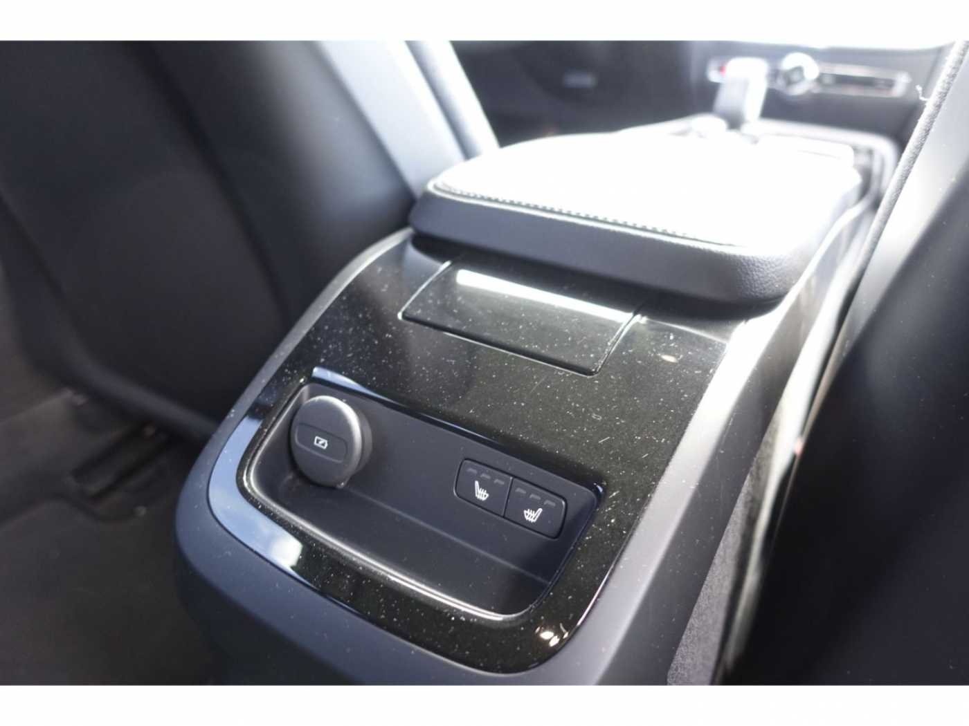 Volvo  T6 Recharge AWD Inscription Expression / AHK