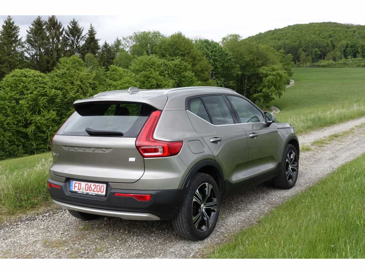 Volvo  T5 Inscription Expression Recharge Plug-In