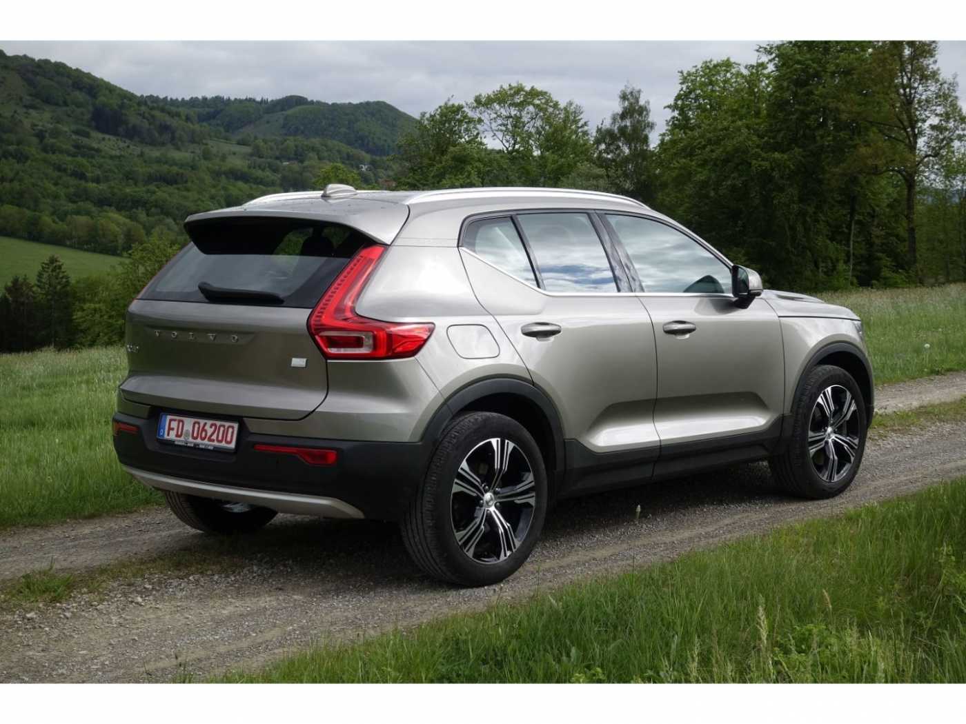 Volvo  T5 Inscription Expression Recharge Plug-In