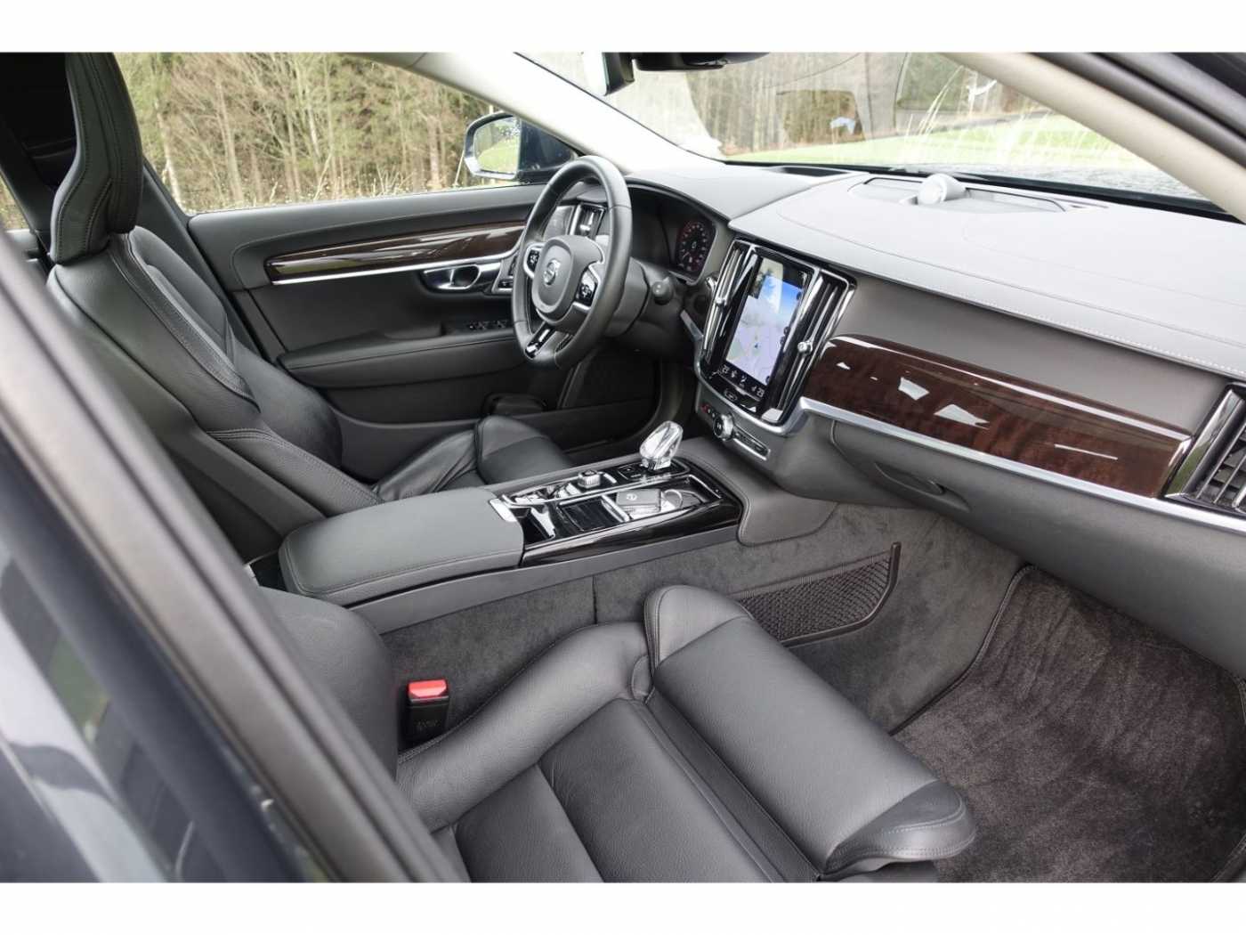Volvo  Inscription T8 AWD AHK*PGSD*HUD*360°4-C*B&W*