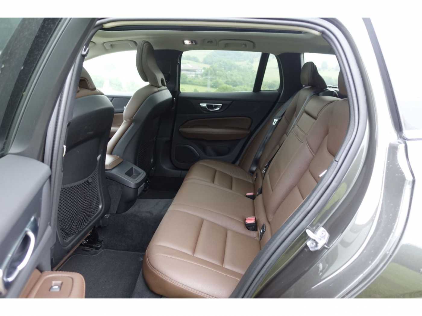 Volvo  Inscription D4 /Head-up Disp/Pano/360°/LED T