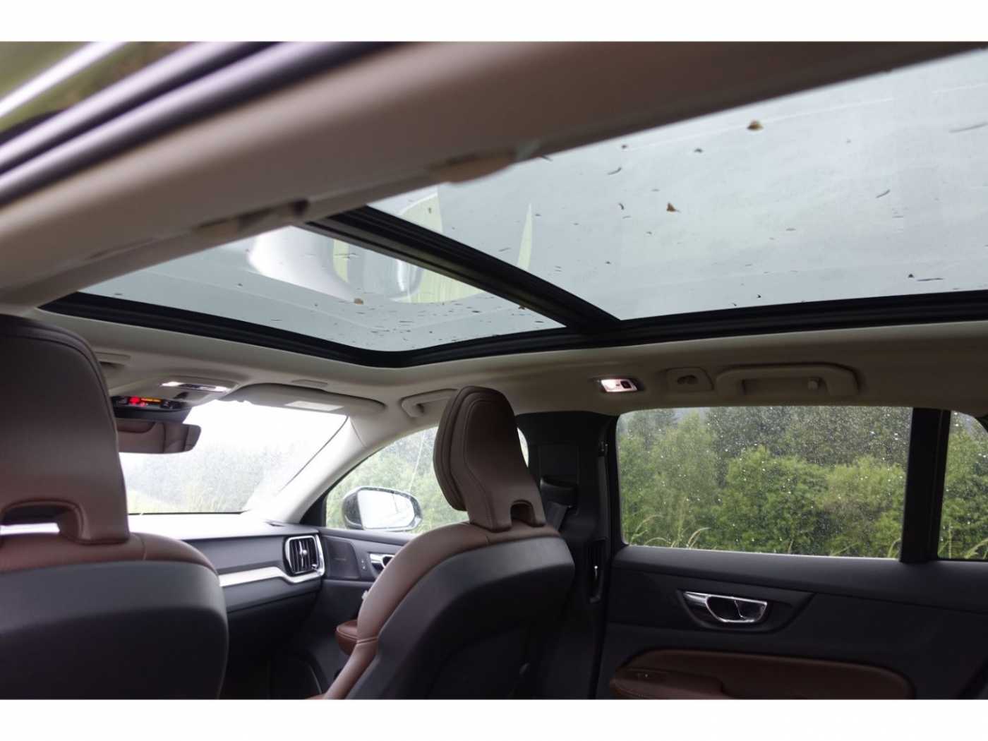 Volvo  Inscription D4 /Head-up Disp/Pano/360°/LED T