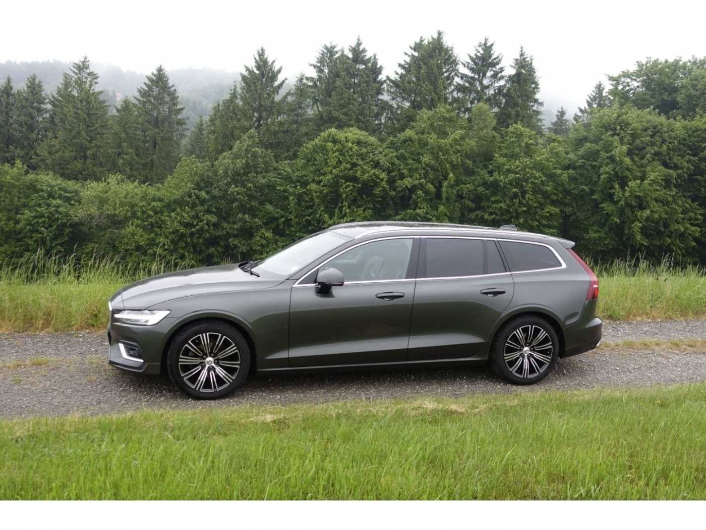 Volvo  Inscription D4 /Head-up Disp/Pano/360°/LED T