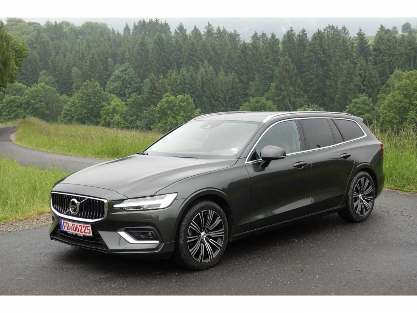 Volvo  Inscription D4 /Head-up Disp/Pano/360°/LED T