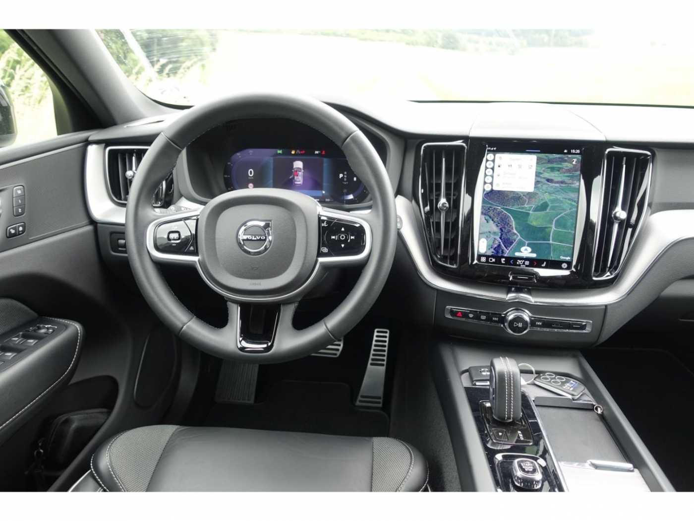 Volvo  R Design AWD B4 Diesel EU6d / Fahrerassiste