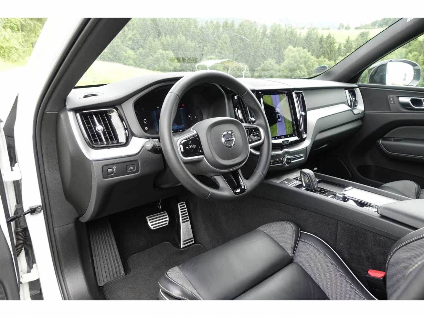 Volvo  R Design AWD B4 Diesel EU6d / Fahrerassiste