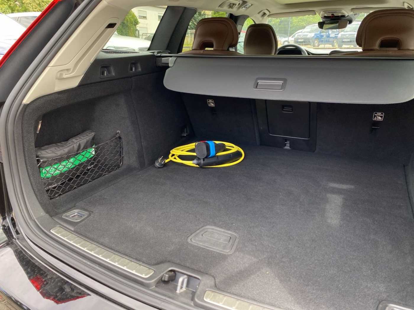 Volvo  T8 Inscription PHEV AWD H/K*HUD*PANO*RFK*PIL