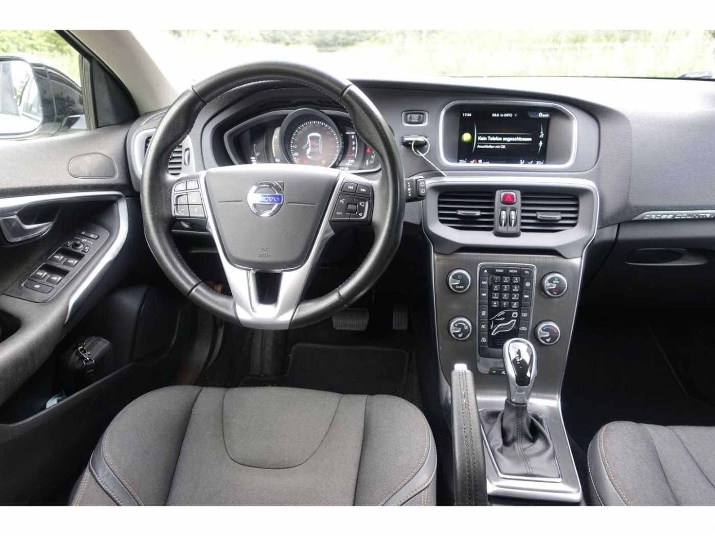 Volvo  D4 Cross Country You!