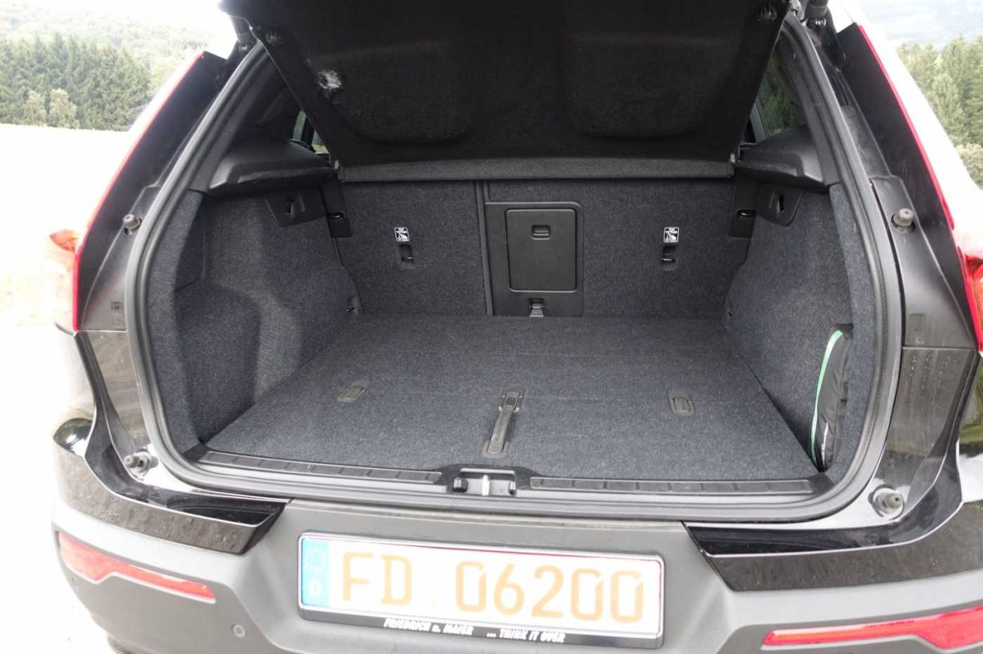 Volvo  P8 Twin AWD Ultimate Recharge Pure Electric