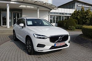 Volvo  XC60 D4 Automatikgetriebe (140kW/190PS) Momentum Pro