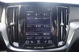 Volvo  T6 PHEV AWD R-Design HUD*AHK*PANO*RFK