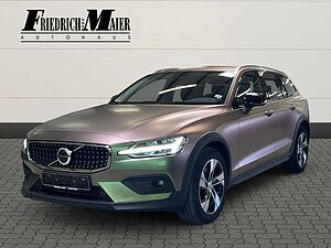 Volvo  Cross Country Plus AWD B4 AHK*
