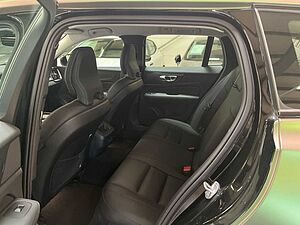 Volvo  Cross Country Plus AWD B4 AHK*